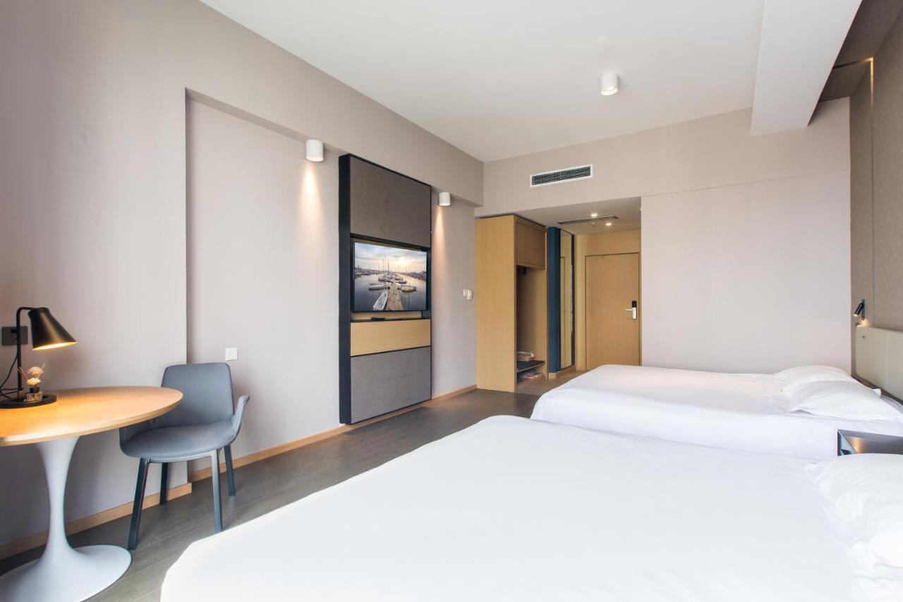 Qingdao Jinshan We+ Holiday Apartment Esterno foto